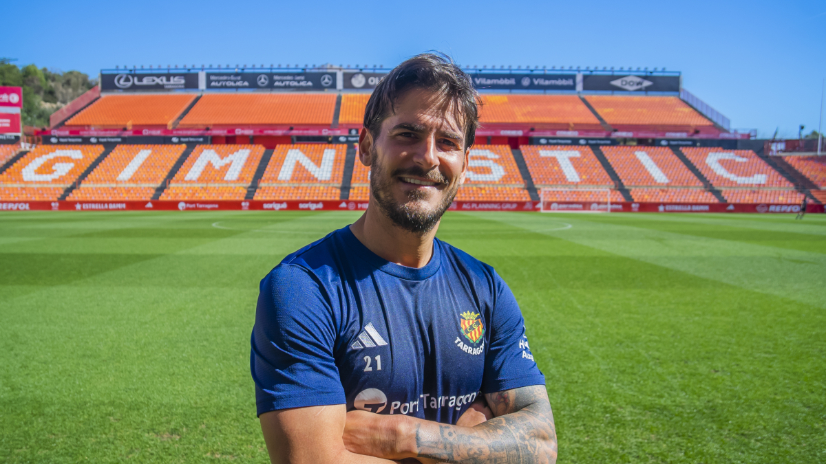 El capitán del Nàstic, Joan Oriol, ayer sobre el césped del Nou Estadi Costa Daurada.