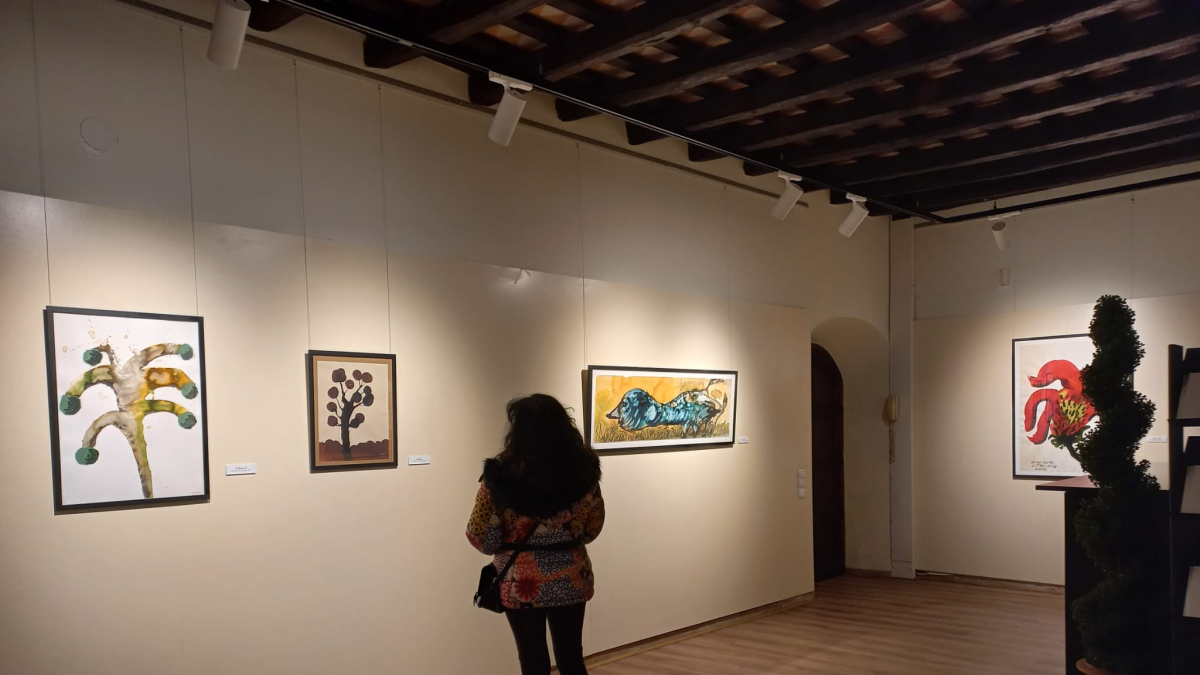 La planta baixa de la Torre Vella, que acull una part de l’exposició.