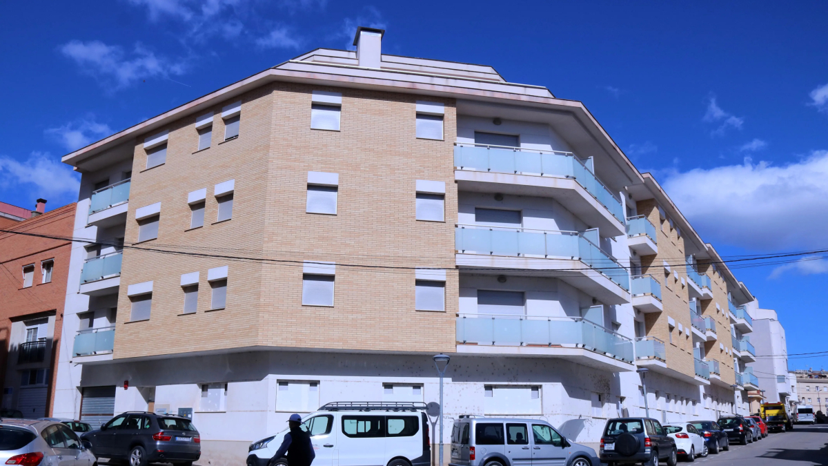 Imatge d’arxiu d’un edifici a Amposta.