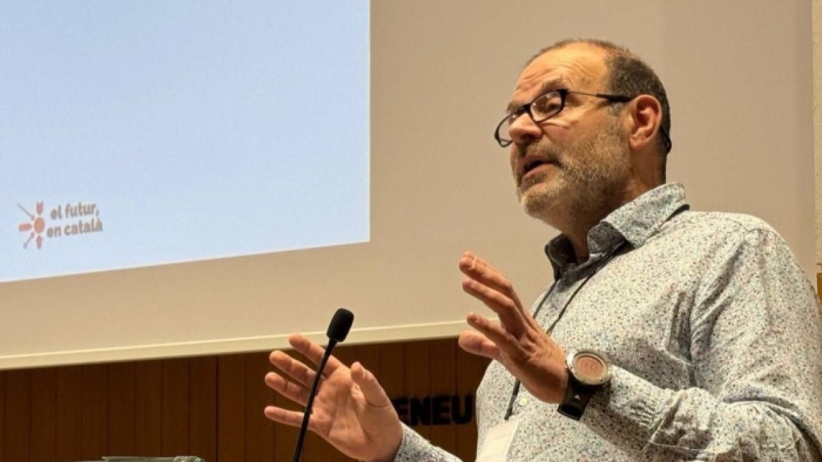 Òscar Escuder, reelegido presidente de Plataforma per la Llengua para los próximos cuatro años.