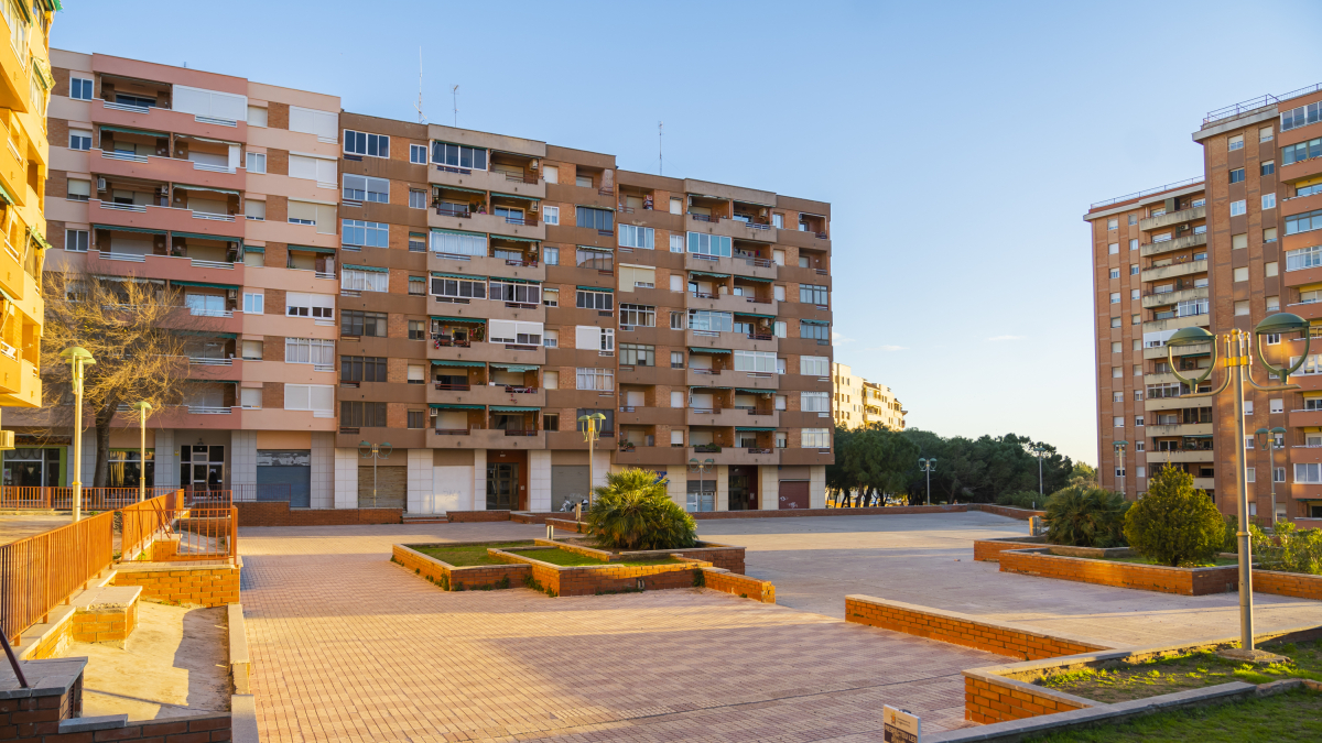 La reforma de la plaza de la Quinta Promoció es una de las reivindicaciones históricas del barrio.