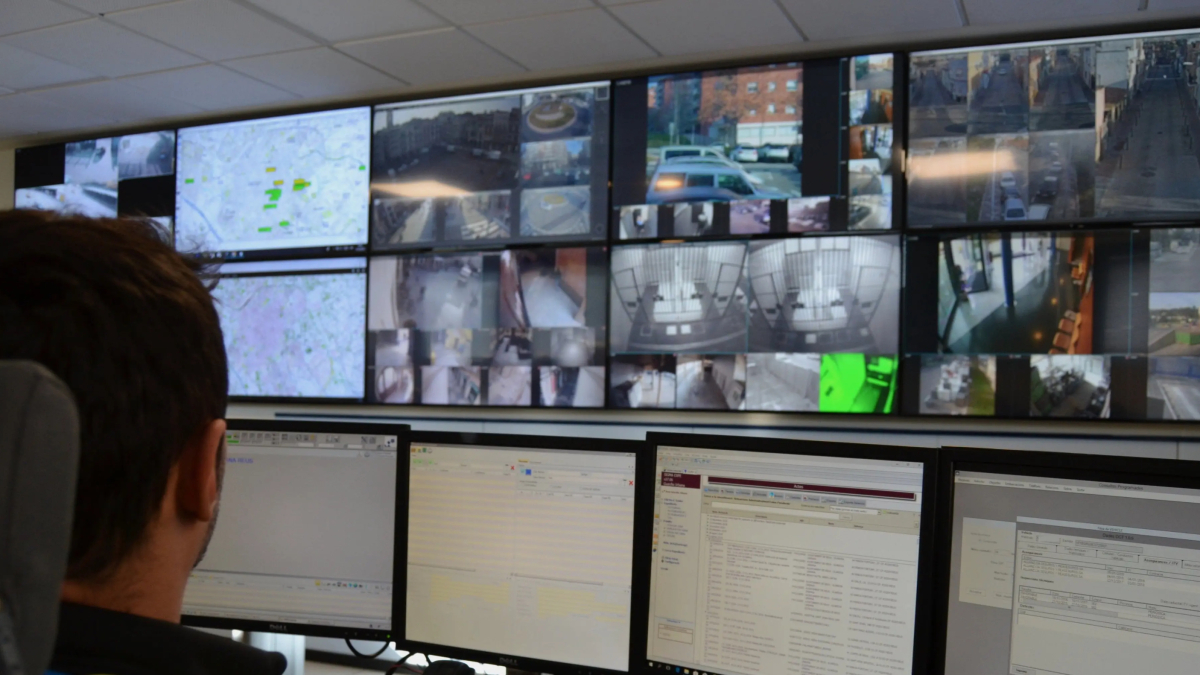 Sala de control de la comisaría de la Guardia Urbana de Reus.