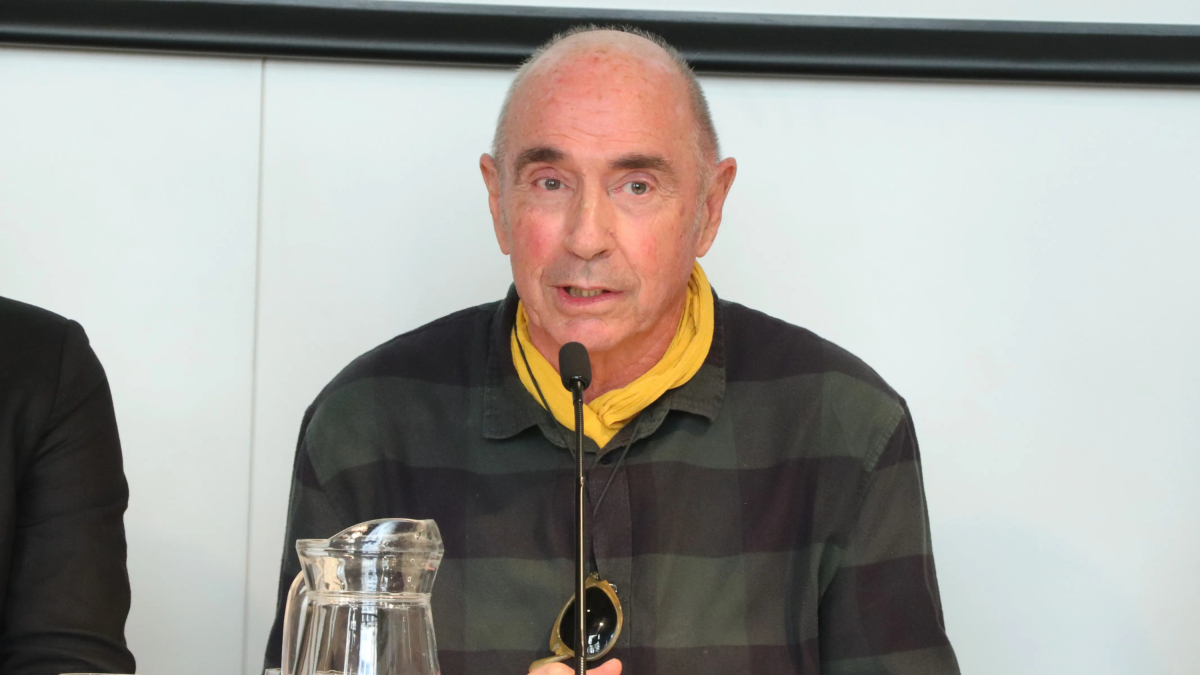 Lluís Llach, miembro del gobierno del Consell per la República, durante una rueda de prensa.