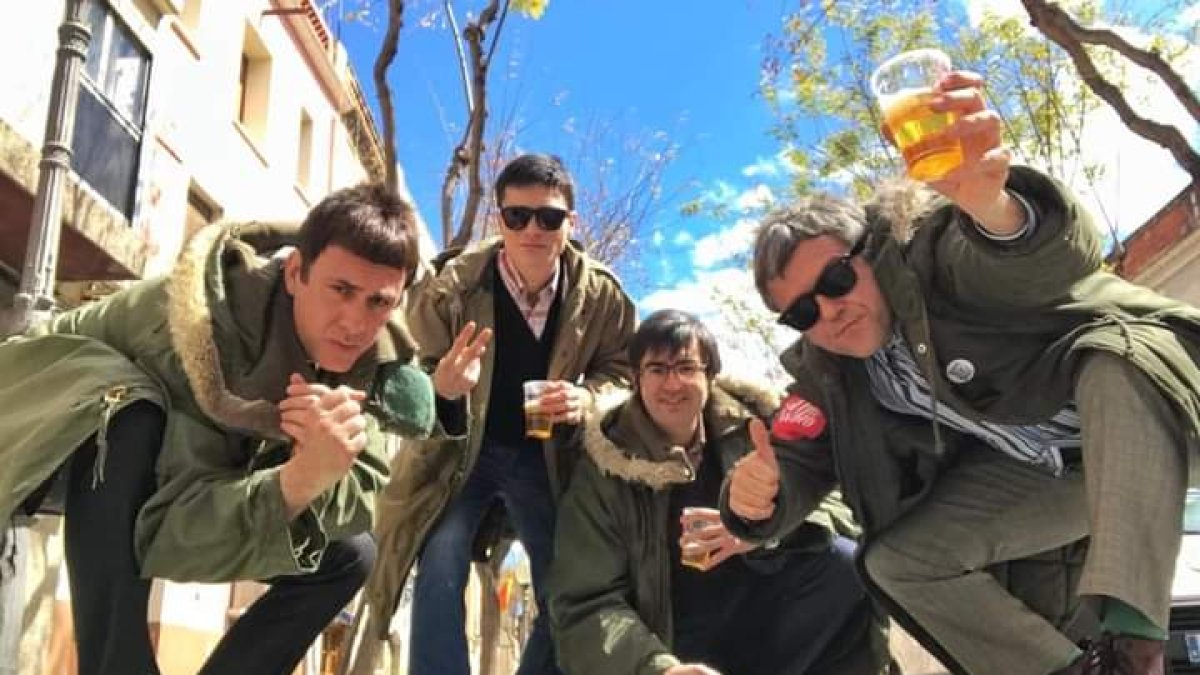 La música es la gran protagonista de la fiesta, que cada año reúne a más de doscientas personas en el Casino.