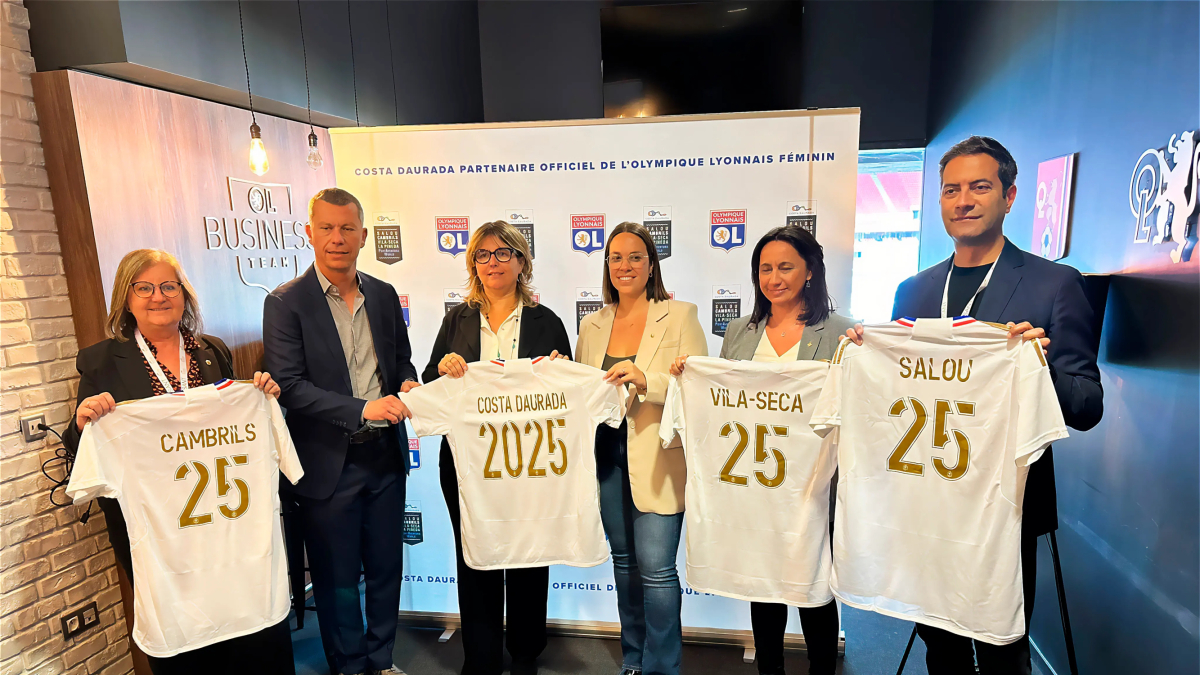 La Costa Daurada se promociona en Francia patrocinando al Olympique de Lió femenino.