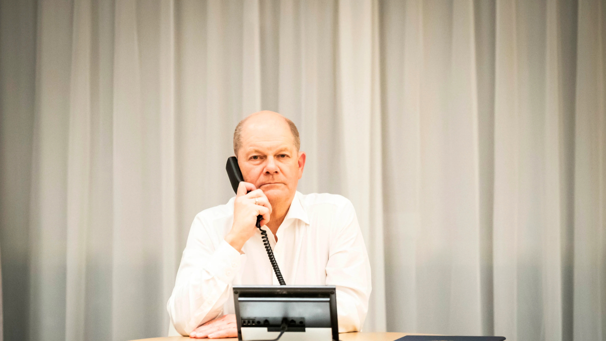 El canciller alemán Olaf Scholz, durante la videoconferencia mantenida con los miembros del G7