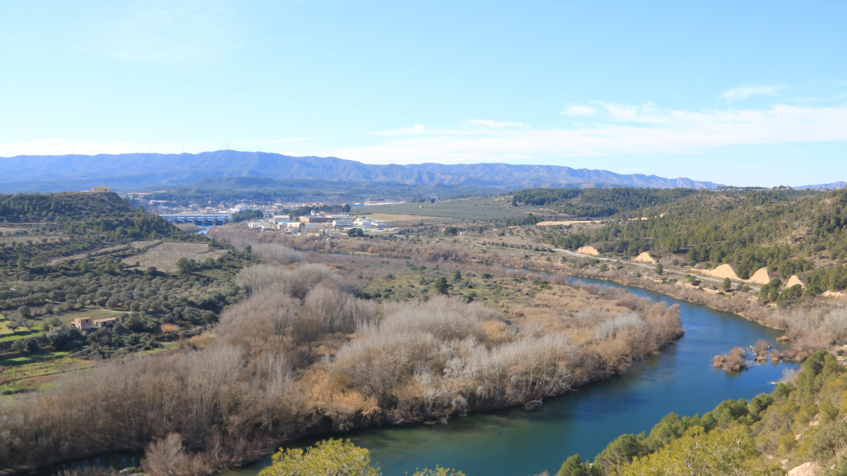 El meandro de Flix, donde se destinarán dos millones de euros en actuaciones de restauración medioambiental.