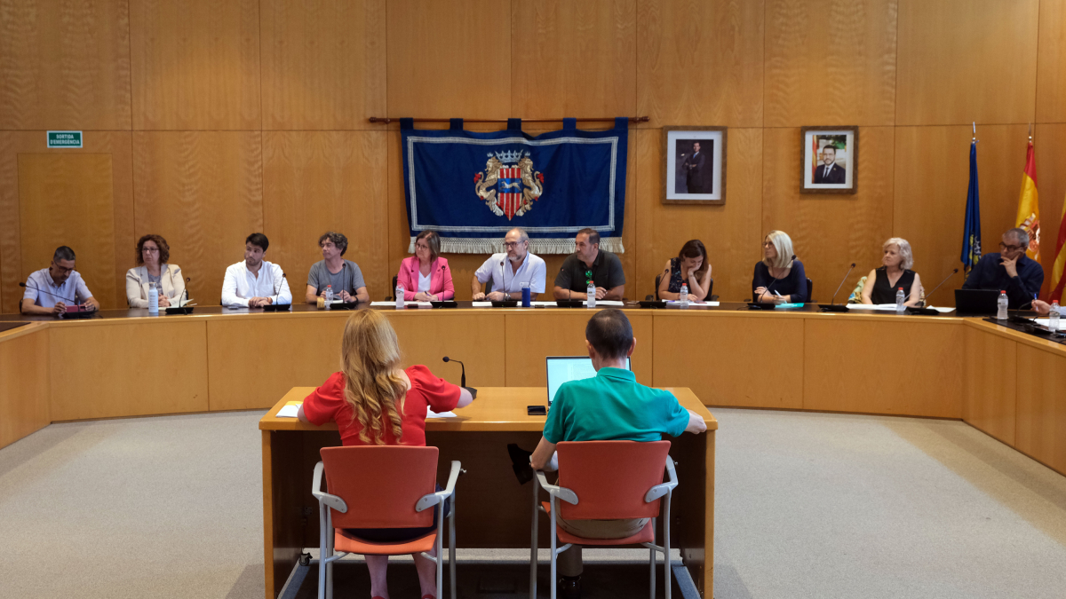 Imagen del pleno en el Ayuntamiento de Cambrils.