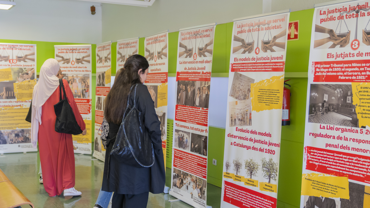 L’exposició es pot veure fins a finals de mes a la Facultat de Ciències de l’Educació.
