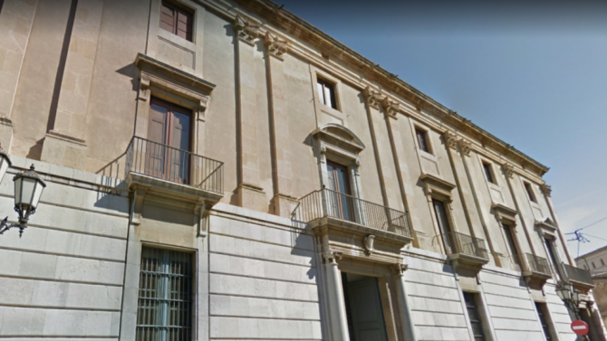 Exterior del Arzobispado de Tarragona.