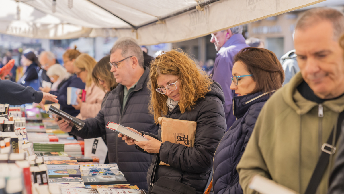 La majoria de les paradetes es van concentrar a la plaça Mercadal.