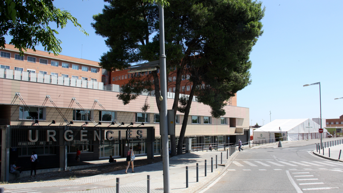 Urgències de l'Hospital Arnau de Vilanova en una imatge d'arxiu.