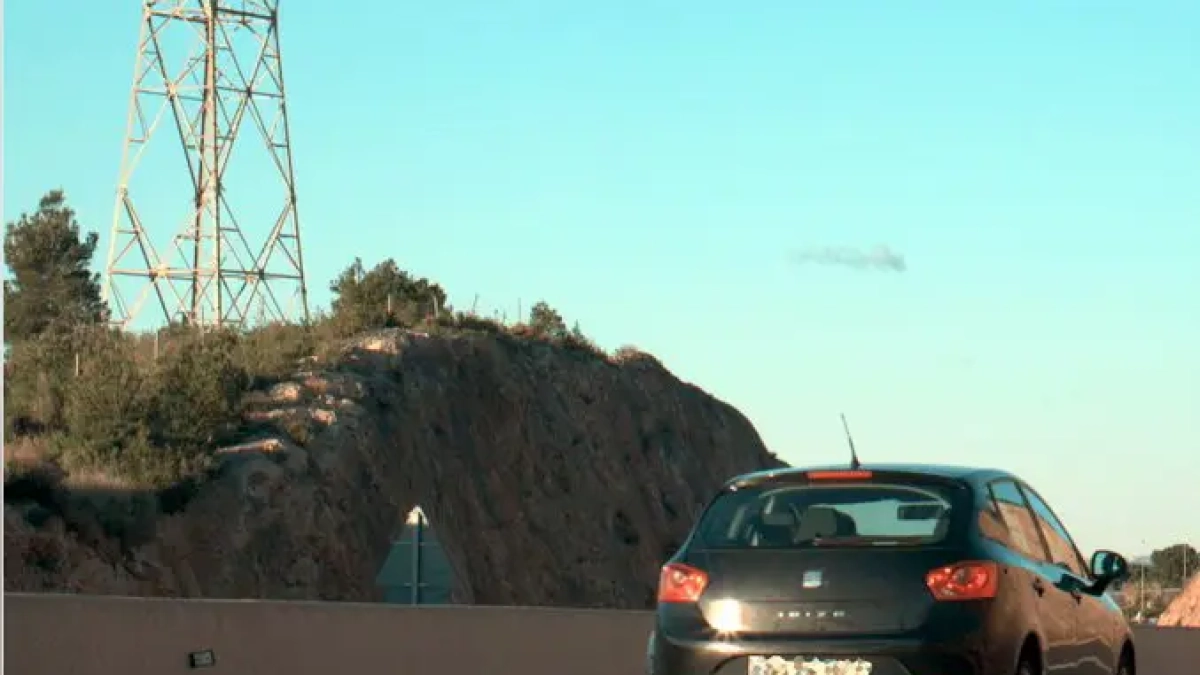 Imagen del coche infractor circulando a gran velocidad por la A-7.