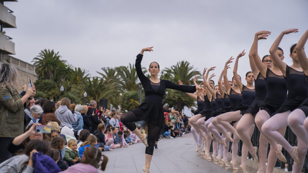 Dansa al Balcó del Mediterrani
