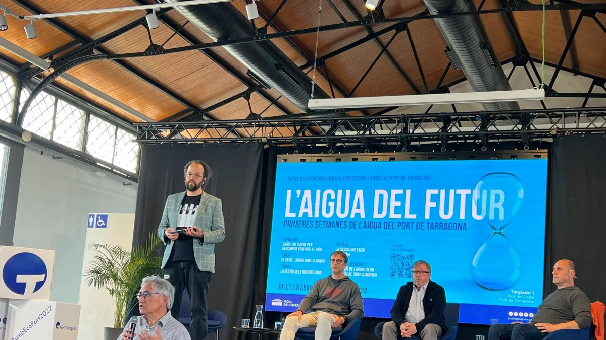 Un instante del cuarto debate del río Gaià.