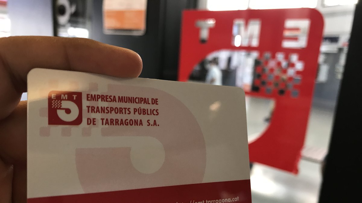 Imagen de una tarjeta de la EMT.