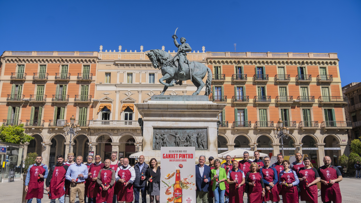 La Ganxet Pintxo calienta motores con la foto de los participantes