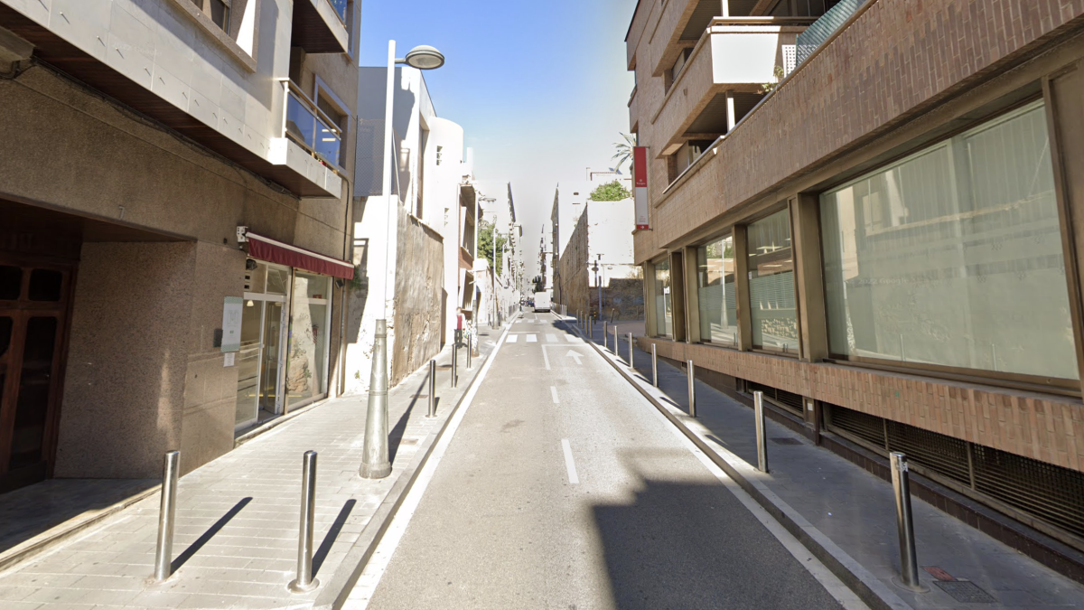 Imatge del carrer Adrià, on es va produir un dels robatoris.