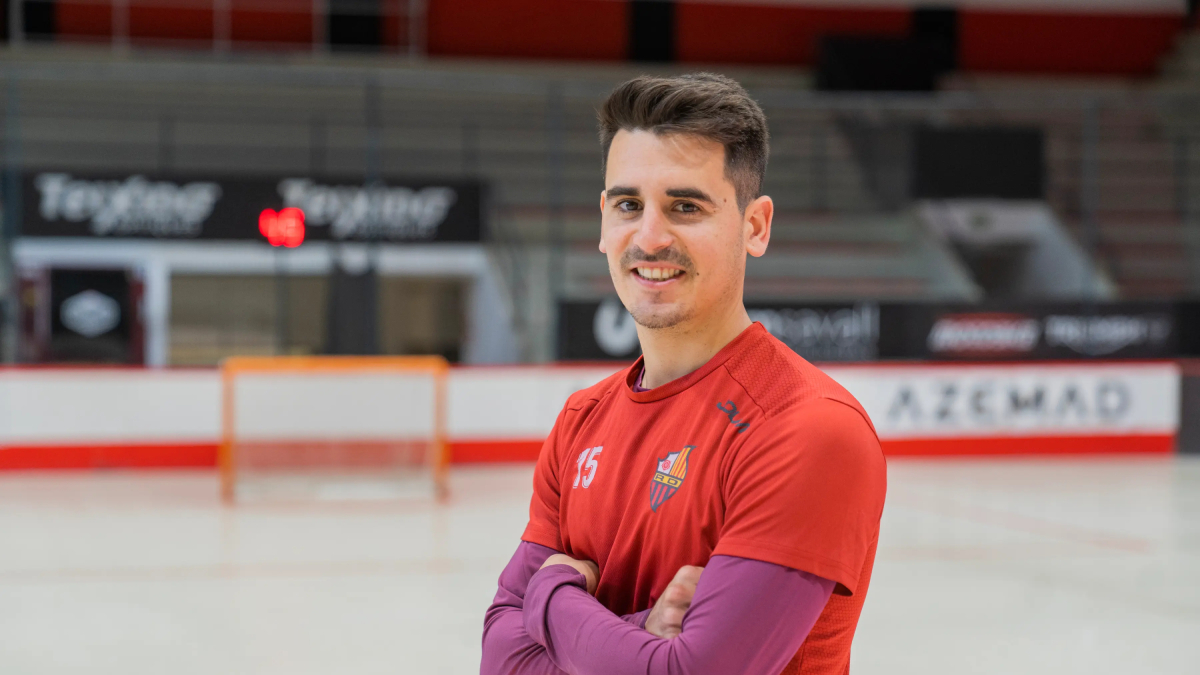 Marc Julià, jugador del Reus Deportiu de hockey.