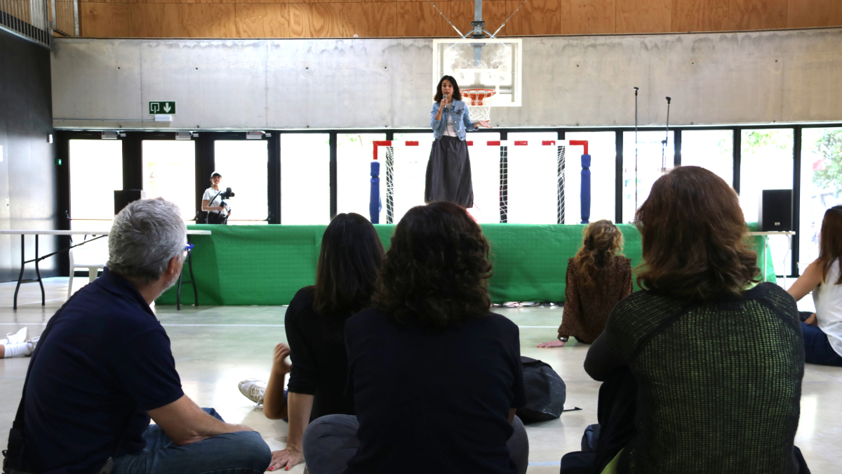Momentos de la presentación de Adolescencia Libre de Móviles