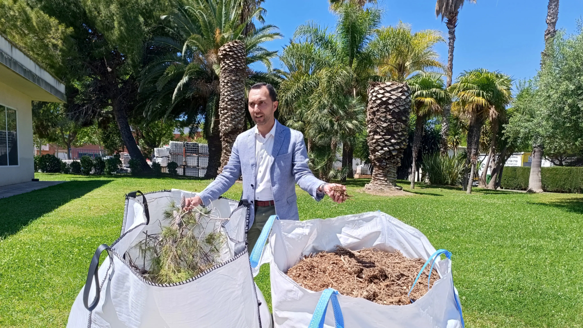 Presentación del nuevo servicio de recogida de restos vegetales.