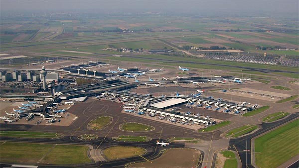 Imagen aérea del Aeropuerto de Amsterdam-Schiphol.