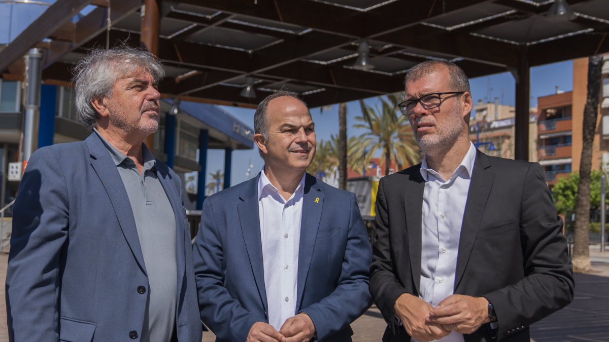 Jordi Turull va visitar ahir Tarragona i es va reunir amb el president de la Confraria de Pescadors.