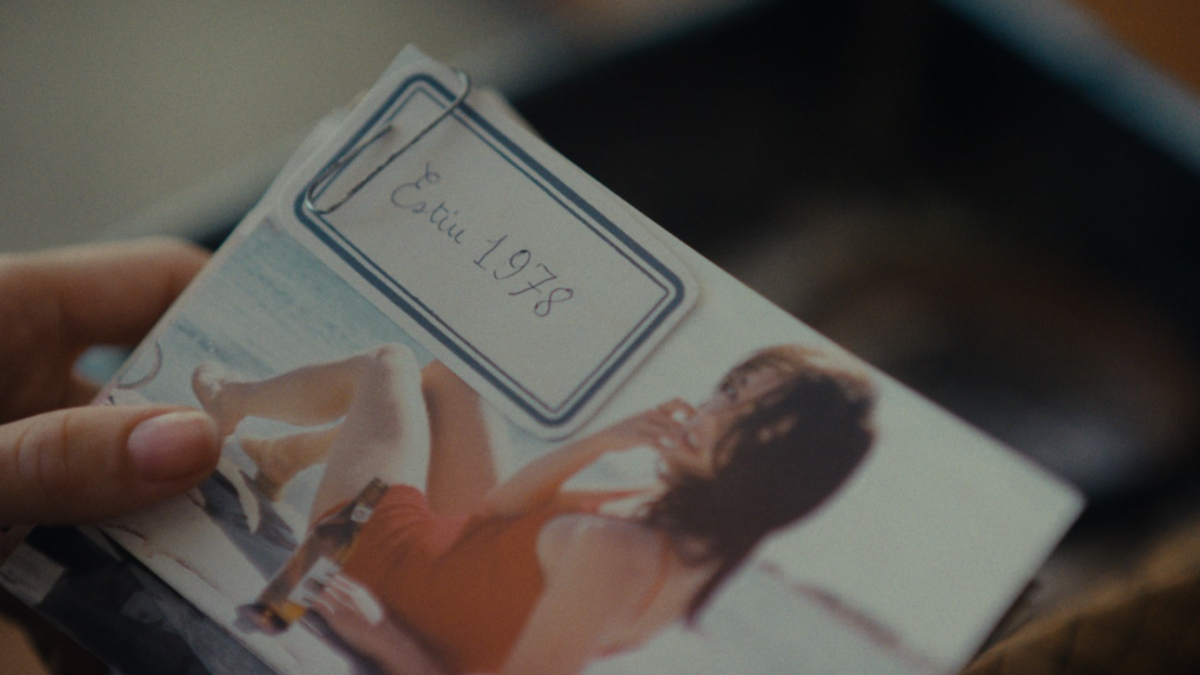 Una 'frame' de la campaña publicitaria 'Verano 78' de Estrella Damm.