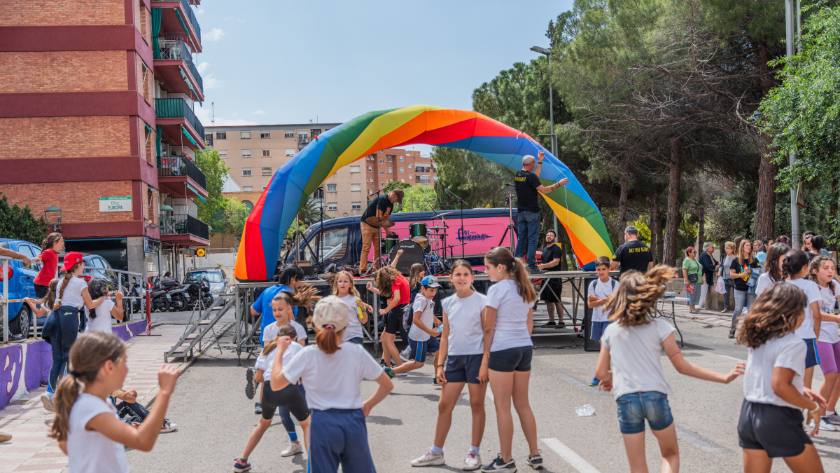 Imagen del mural inaugurado a Sant Pere i Sant Pau