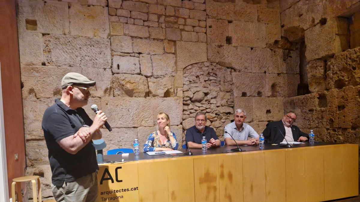 De izquierda a derecha, Jordi J, Romera, Clara Brull, Andreu Muñoz, José Antonio Muñiz y Joan Menchón.