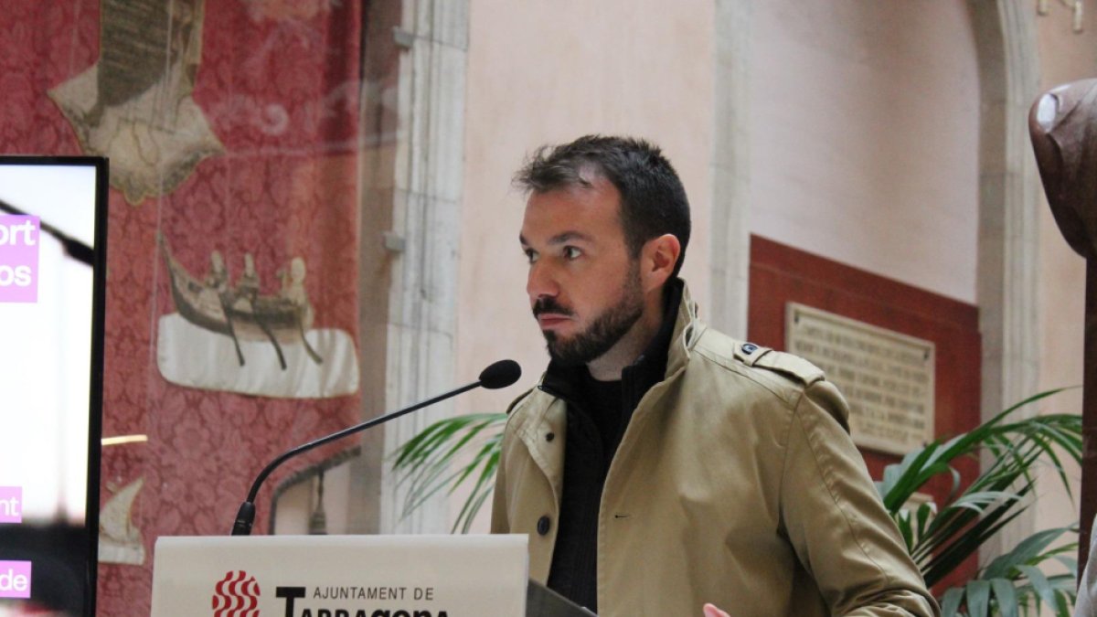Imatge d'arxiu de Toni Carmona a l'Ajuntament.