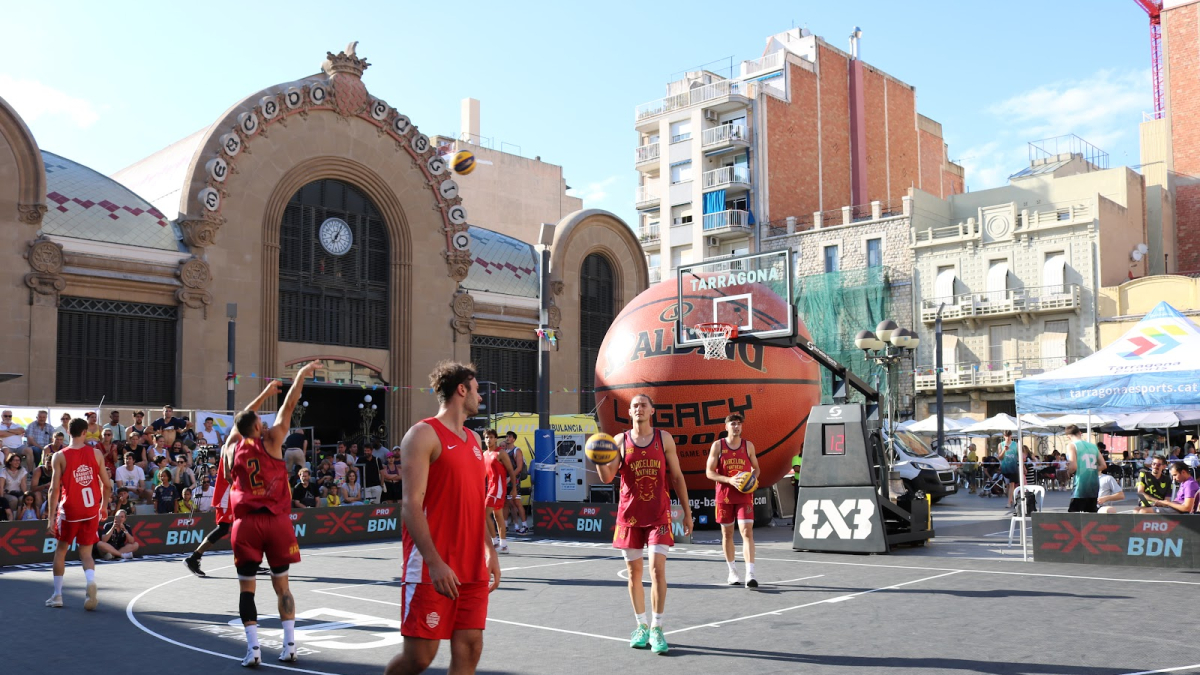 Imatge del 3x3 disputat a la plaça Corsini.