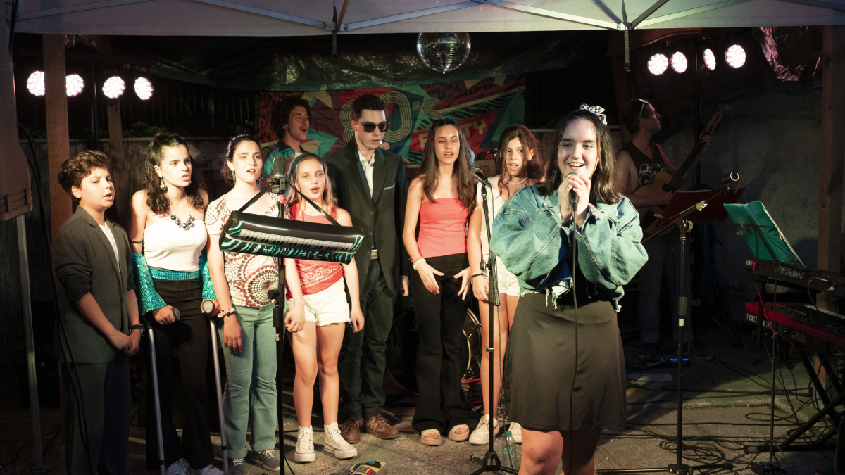 Fotografia dels alumnes al concert final del campus.