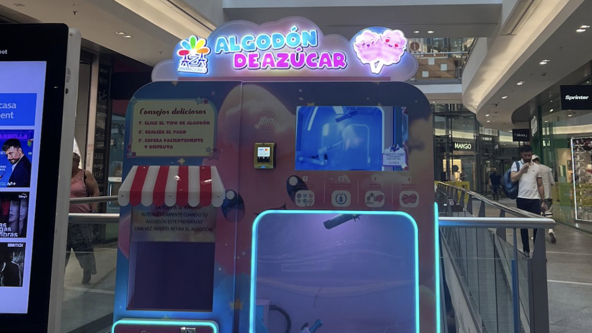 Imagen de la máquina de algodón de azúcar que hay en la Fira Centre Comercial de Reus.