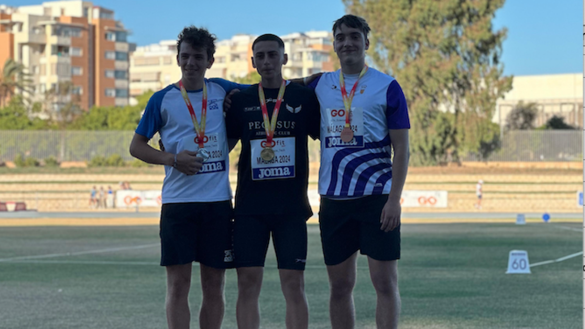 Els tres atletes del CA Tarragona.