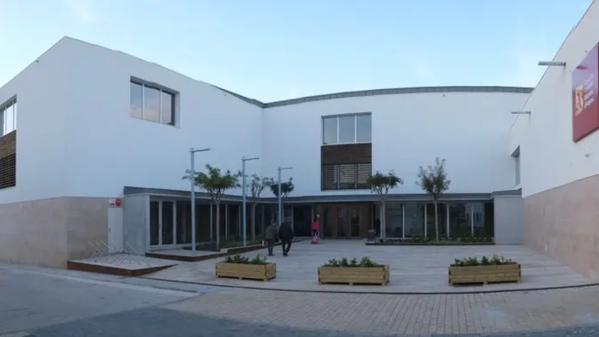 La Casa de Cultura Blanca d'Anjou actuarà com a refugi climàtic.