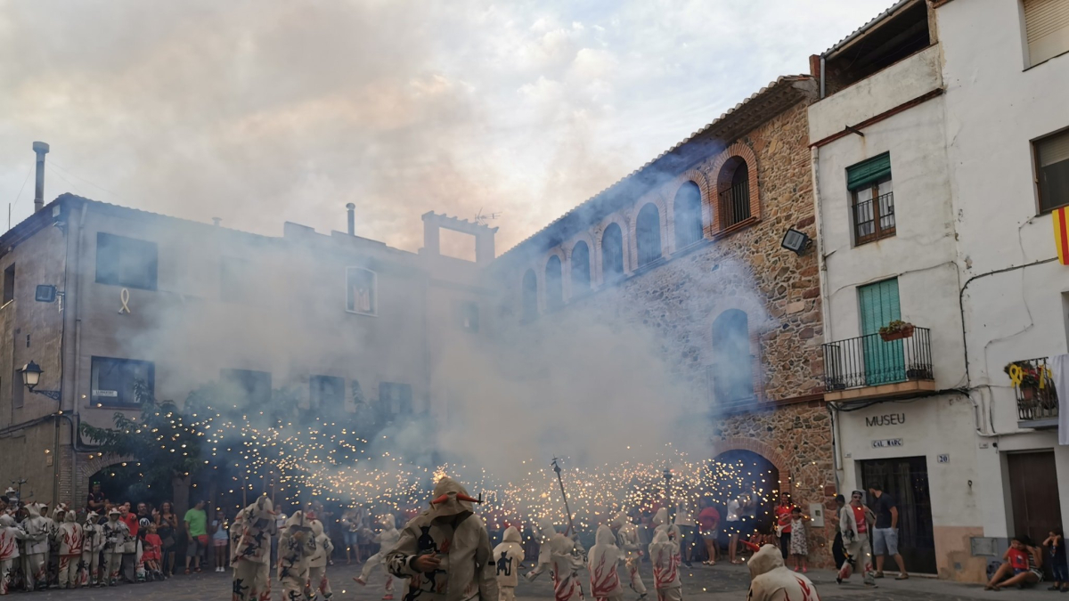 Divendres 26 de juliol tindrà lloc el correfoc infantil i el correfoc amb la Colla Alrinachs.