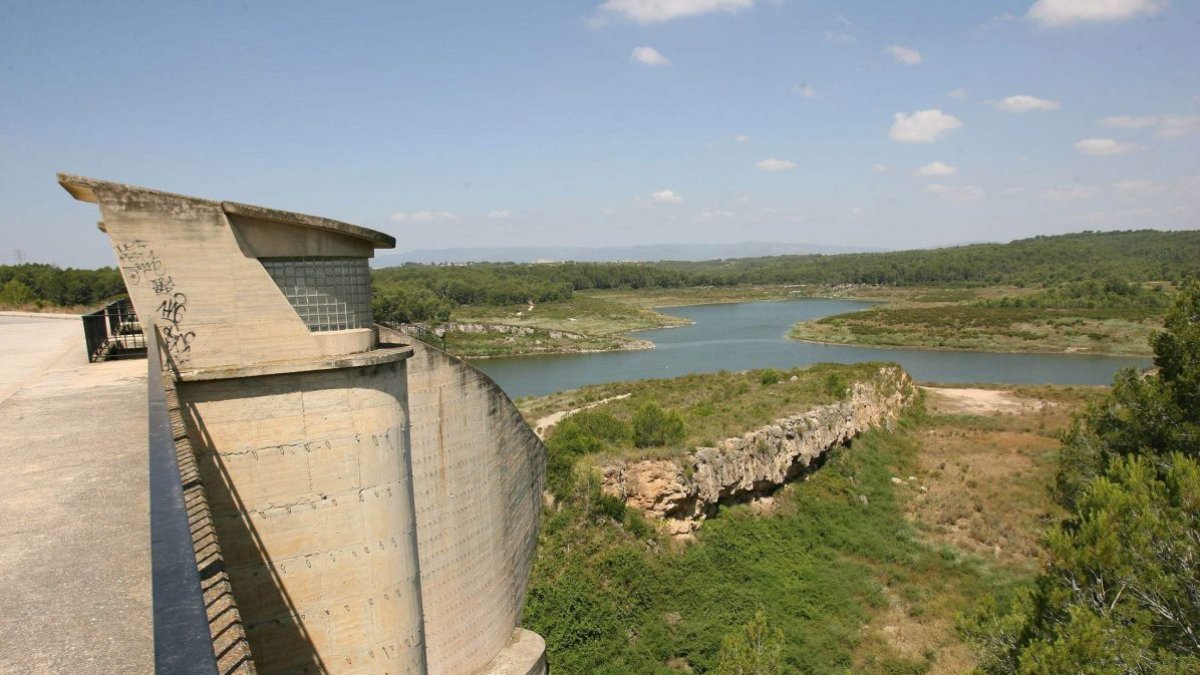 Imatge d’arxiu de la presa del Catllar a la conca del riu Gaià.