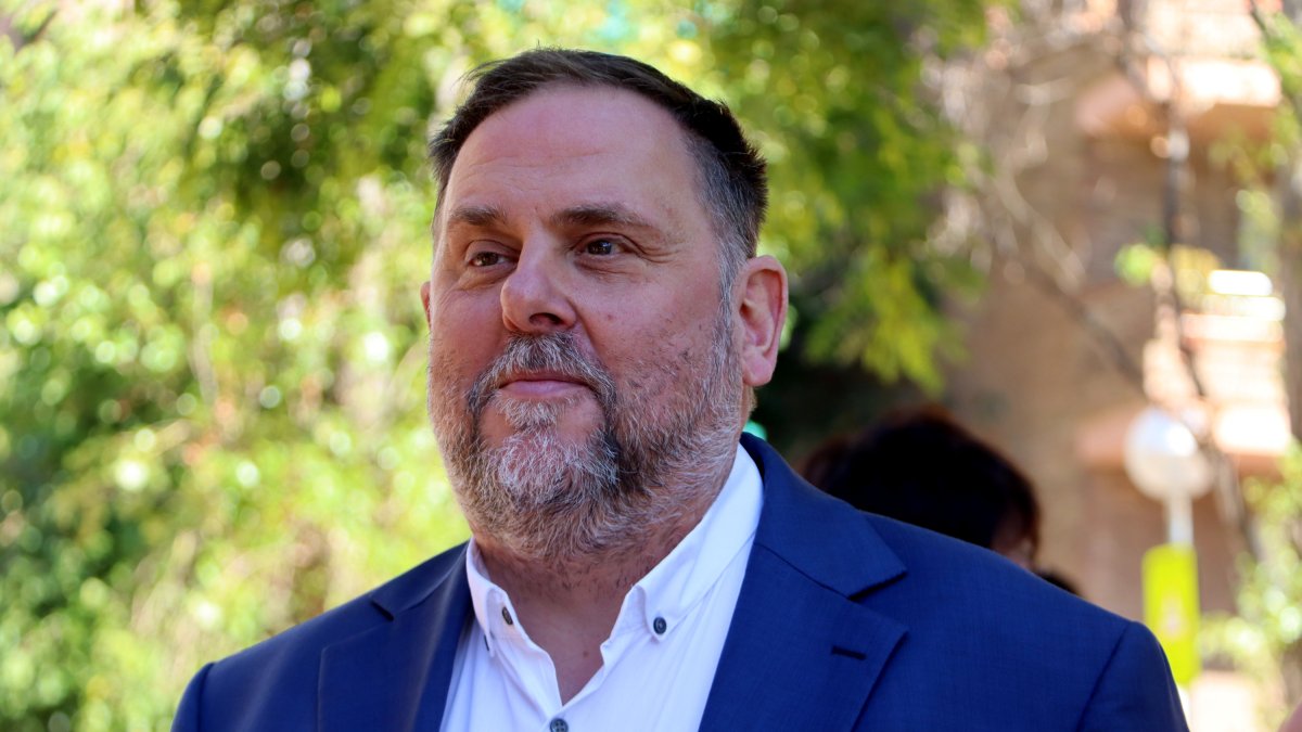 El candidato a volver a presidir ERC, Oriol Junqueras, presentando la propuesta de equipo de la nueva permanente de su candidatura en el congreso del partido