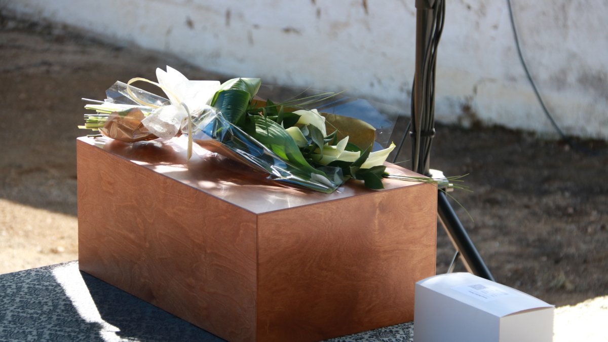 Les restos del soldado republicano Josep Bellet han sido entregados a su familia.