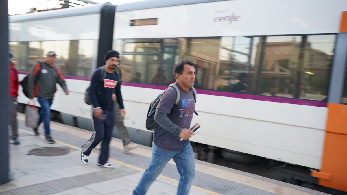Usuarios corrientes a la estación de Sant Vicenç de Calders