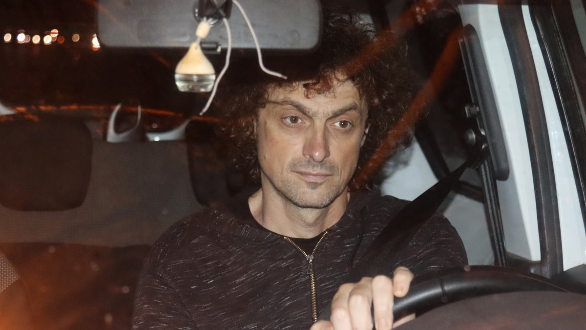 Un vecino del Catllar que trabaja en Barcelona, desplazándose en coche.