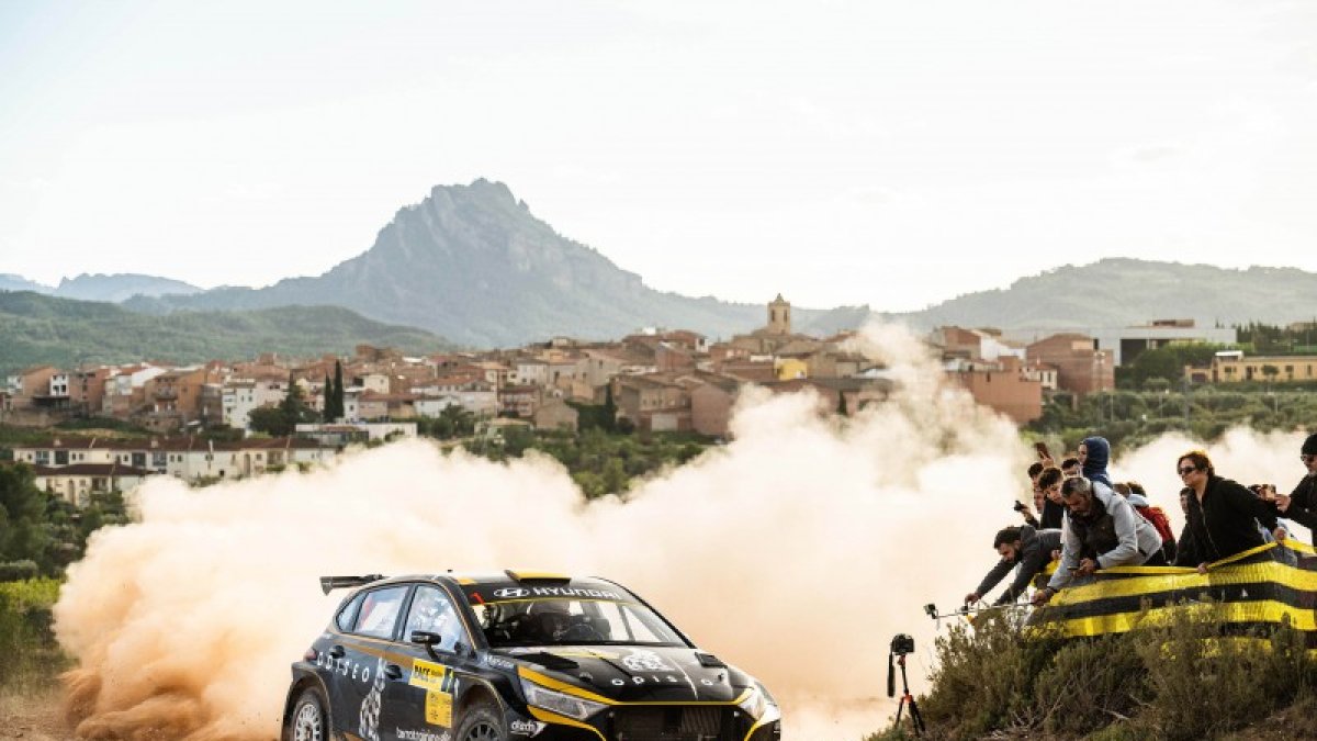 Imatge de Pepe López – Borja Rozada (Hyundai i20 N Rally2) durant una edició passada.