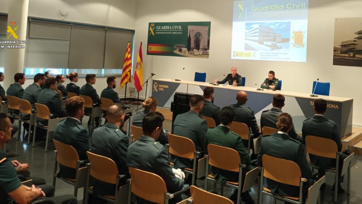 Imagen de los nuevos agentes de la Guardia Civil.