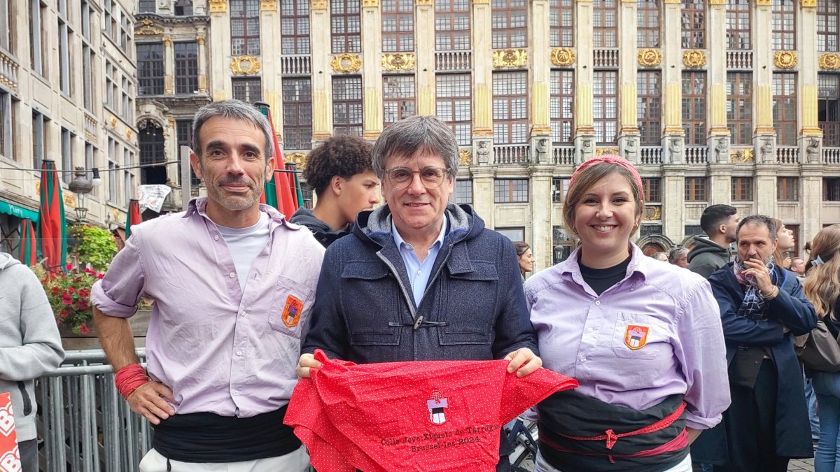 Puigdemont a la festividad castellera en Bruselas