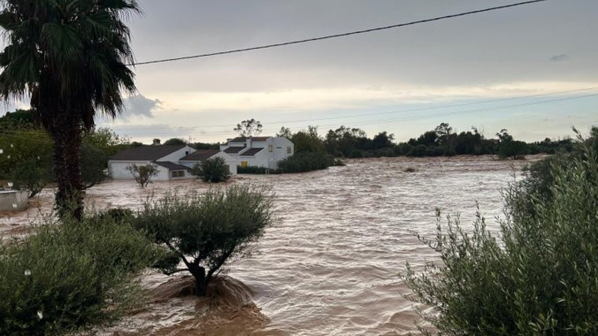 Pas de la dana per Alcalà-Alcossebre (Castelló).
