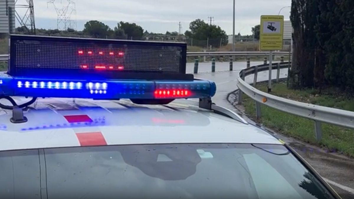 Imatges de les restriccions d'accés a l'AP-7.