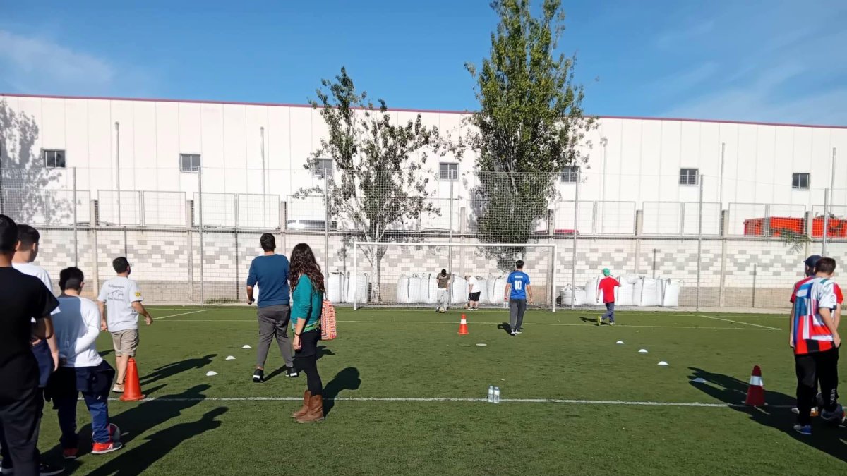 Encuentro deportivo en el campo de la Pastoreta.