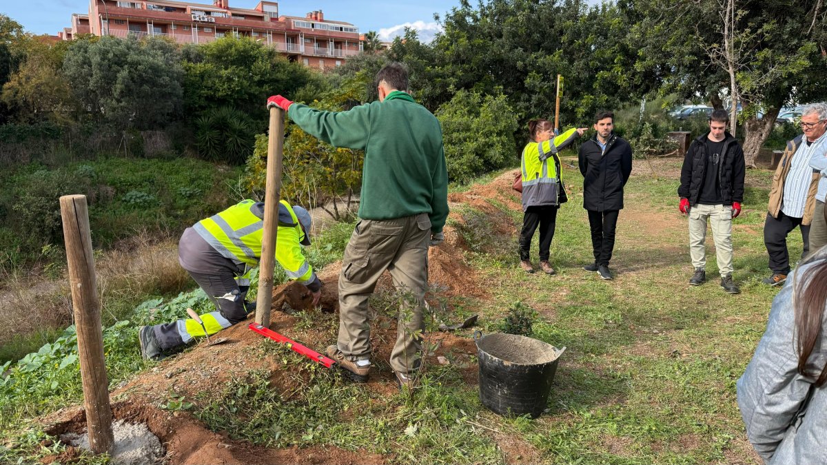 Inicio de las prácticas de Horticultura en la Abeurada.