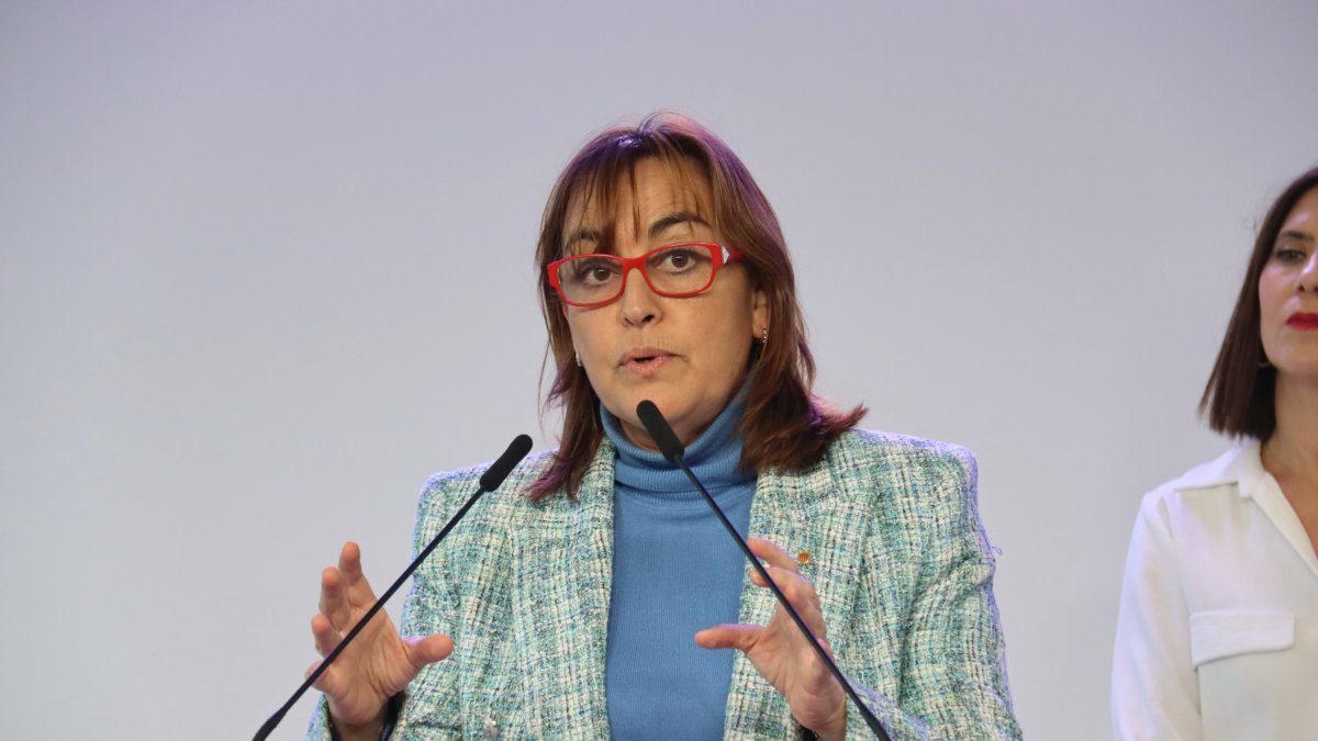 La consellera de Territori, Sílvia Paneque, durante su intervención en el acto de presentación del nuevo presidente del Port de Tarragona.